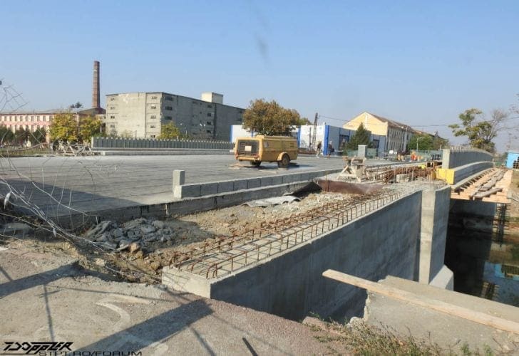 De luni se va circula pe Podul Eroilor