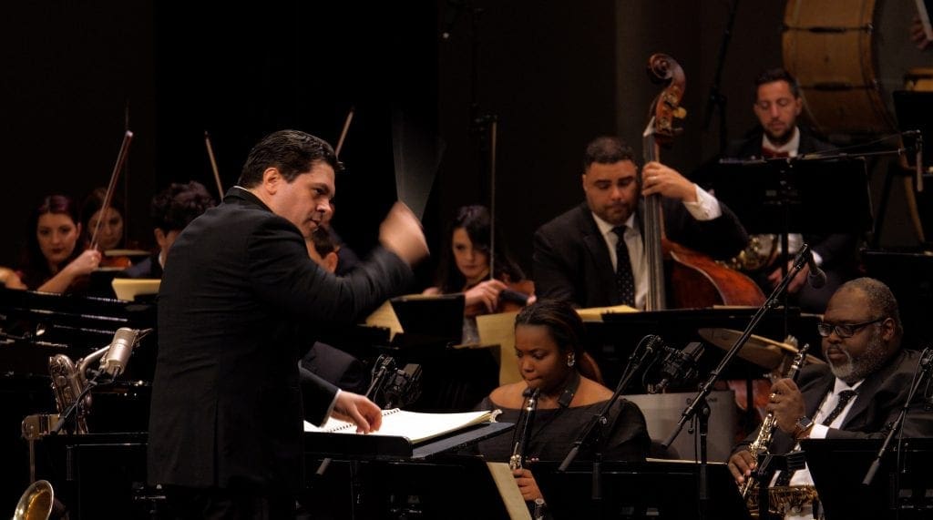 Cristian Măcelaru este noul director muzical al Orchestrei Naţionale a Franţei